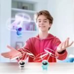 Flying Robot Astronaut Toy - Image 5